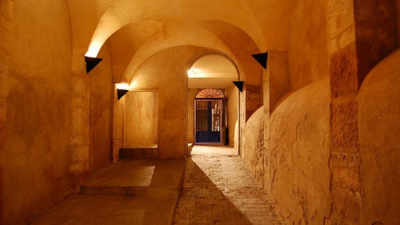 traboule dans le vieux Lyon